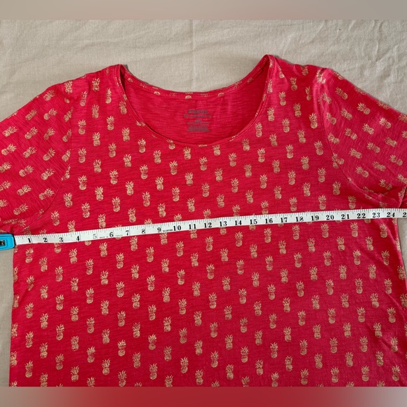 Chico's Cotton-Blend Slub Pineapple Tee - Picture 7 of 11